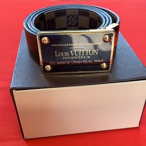 LOUIS VUITTON BELT